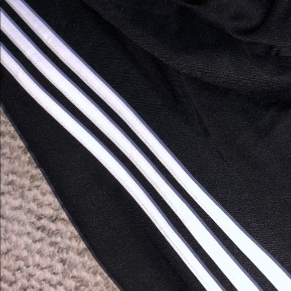 Adidas Sweatpants - Picture 5 of 5